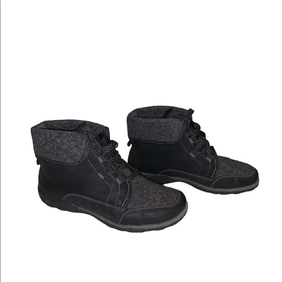 Chaco Shoes - Chaco Barbary wool lace up ankle boots